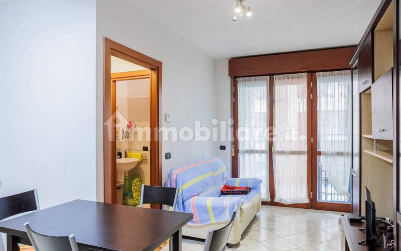 Bilocale via Sandro Pertini 12, Cesano Maderno — foto 9 di 23