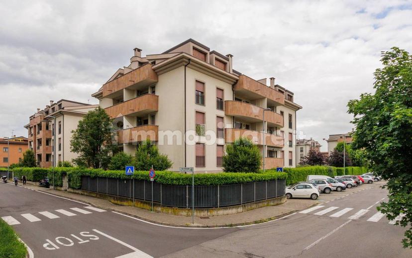 Bilocale via Sandro Pertini 12, Cesano Maderno — foto 6 di 23