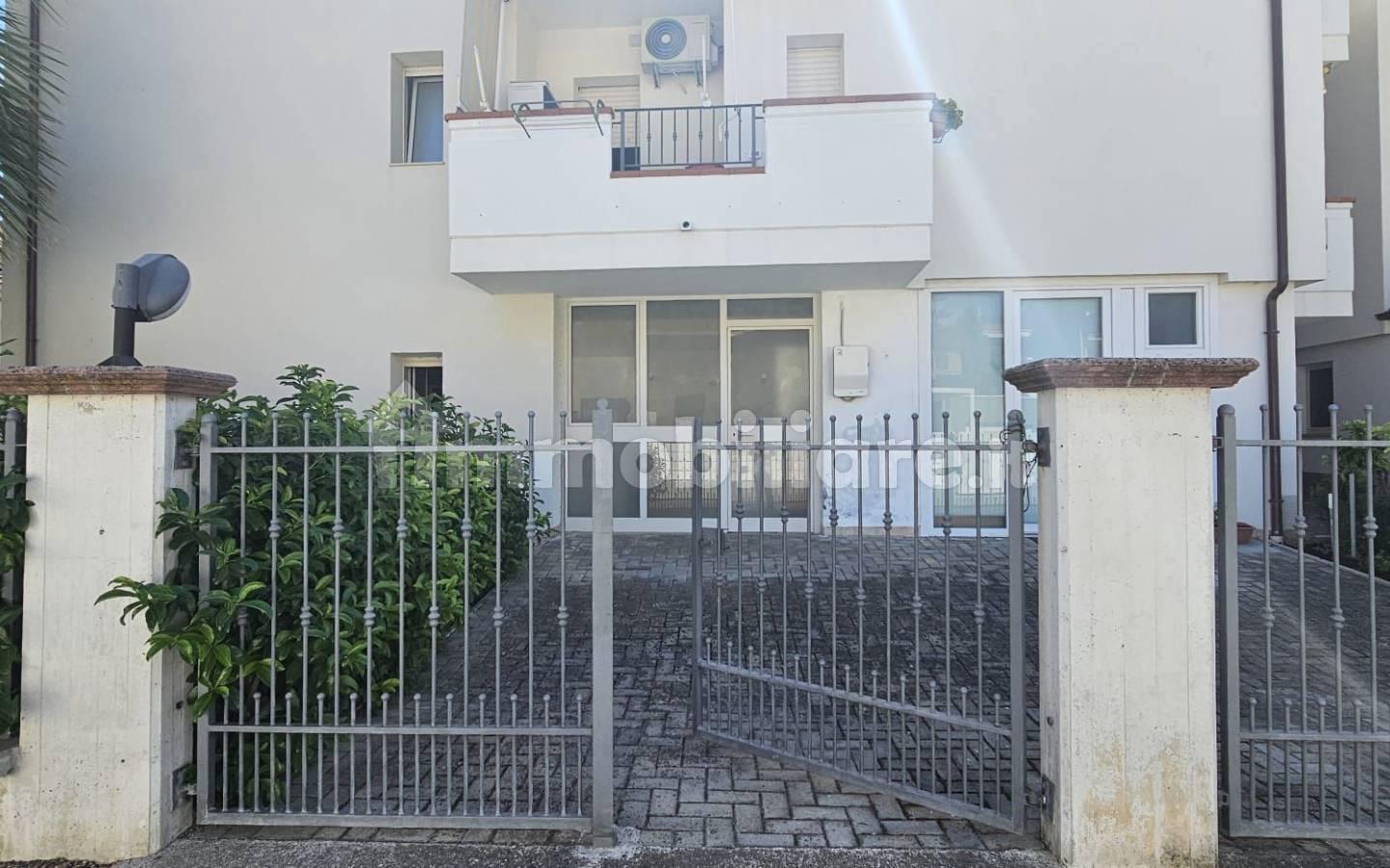 Bilocale via Annunziata, Centro, Giulianova