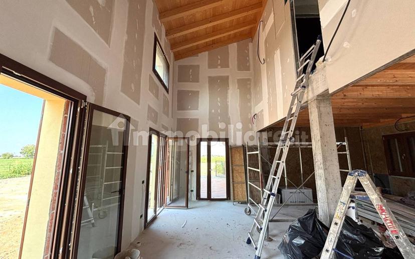 Villa unifamiliare, nuova, 160 m², Curtatone