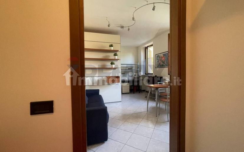 Monolocale buono stato, primo piano, Centro, Arcore — foto 2 di 12