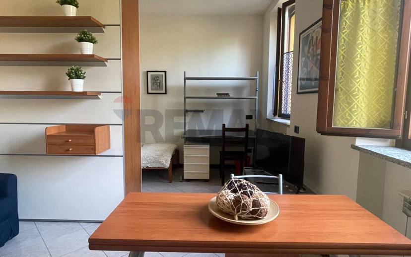 Monolocale buono stato, primo piano, Centro, Arcore — foto 10 di 12