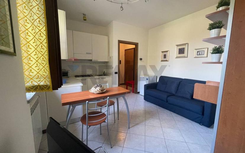 Monolocale buono stato, primo piano, Centro, Arcore — foto 5 di 12