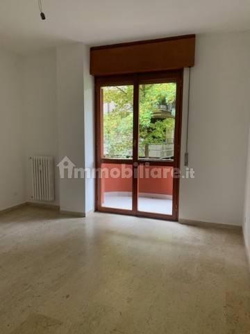 Bilocale via Don Luigi Sturzo, Vedano al Lambro