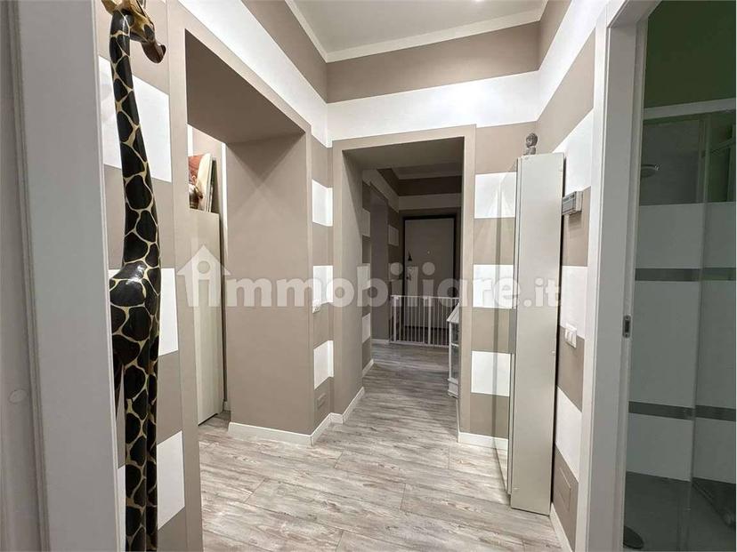 Quadrilocale viale azari , 150, Suna Alta, Monterosso, Cavandone, Verbania — foto 9 di 30