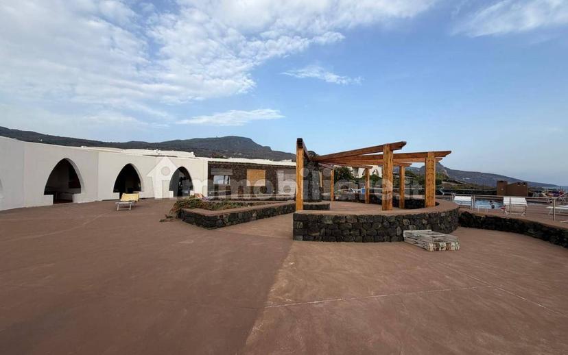 Trilocale Contrada Punta Tre Pietre 204, Pantelleria — foto 2 di 19