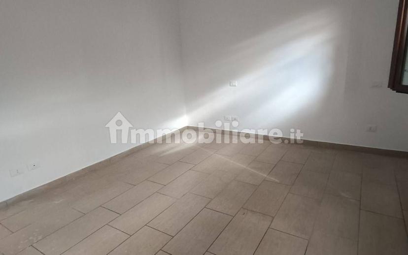 Trilocale via Roma, Centro, Palazzo Pignano — foto 2 di 11