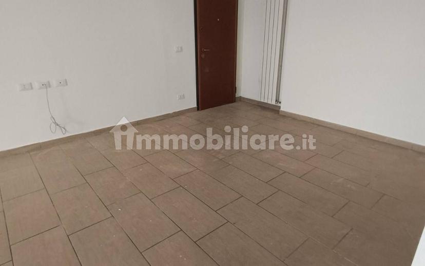 Trilocale via Roma, Centro, Palazzo Pignano — foto 3 di 11