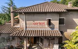 Villa unifamiliare via del Cornone 2, Negrone, Scanzorosciate