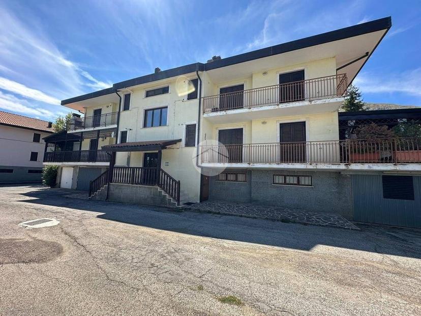 Monolocale via Capo Croce, Centro, Rocca di Cambio — foto 15 di 21