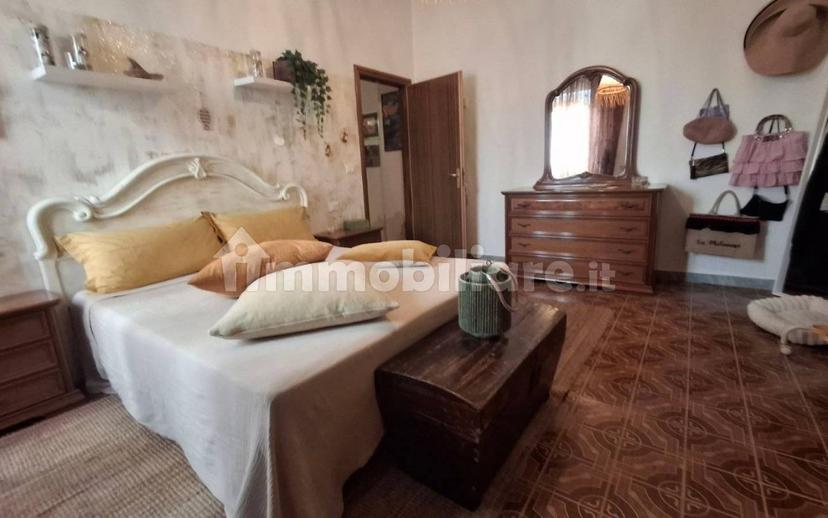 Trilocale via Ostia, Foce Varano, Ischitella — foto 9 di 16