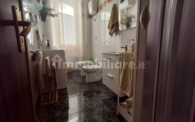 Trilocale via Ostia, Foce Varano, Ischitella — foto 15 di 16