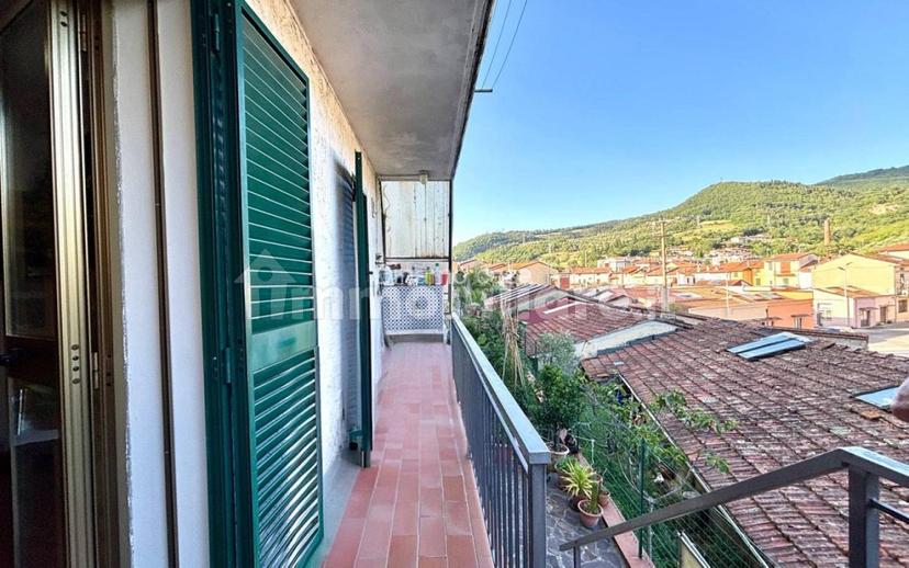 Terratetto unifamiliare via Giulio Braga, Centro, Vaiano — foto 6 di 19