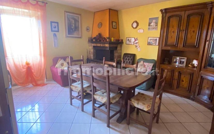 Villa unifamiliare Strada del Pontone, Pietrara, Vetralla