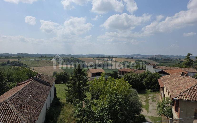 Terratetto unifamiliare 130 m², buono stato, Scandeluzza, Montiglio Monferrato — foto 9 di 14