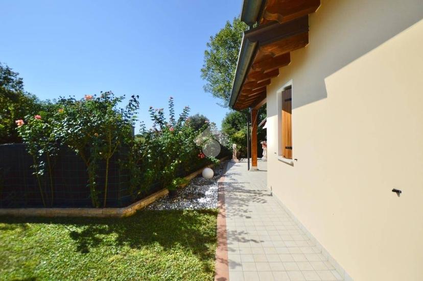 Villa unifamiliare via Ronche di Sotto, Piavon, Oderzo — foto 4 di 40