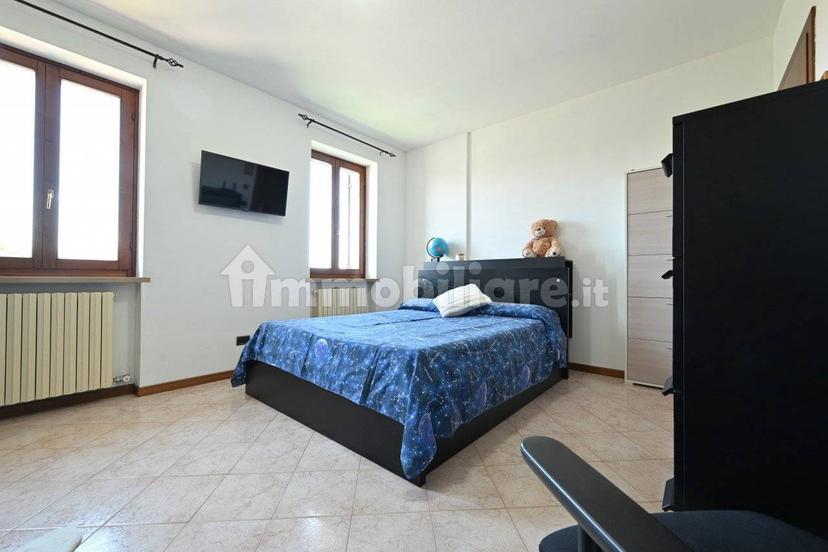 Villa bifamiliare via Scaiole, Raldon, San Giovanni Lupatoto — foto 3 di 12