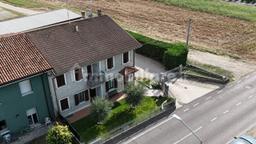 Villa bifamiliare via Scaiole, Raldon, San Giovanni Lupatoto