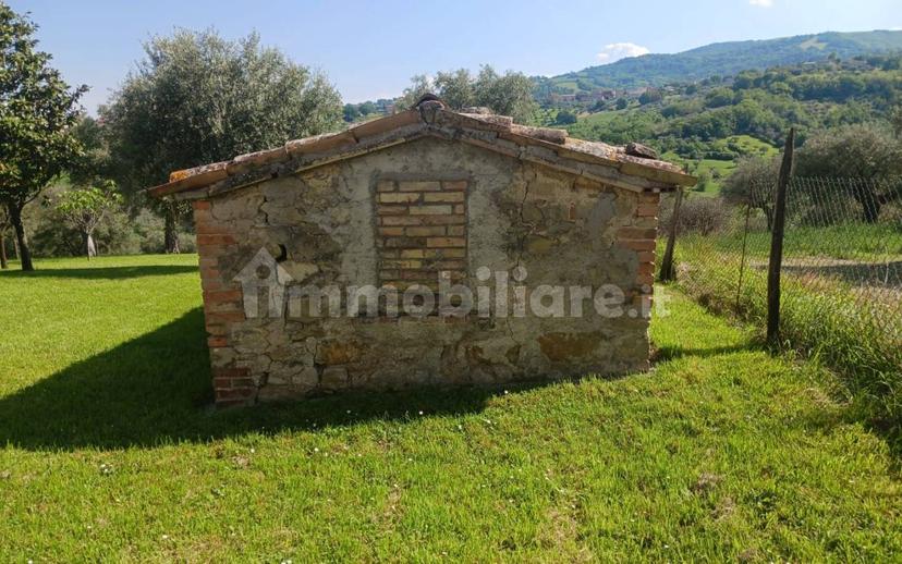 Casa colonica, da ristrutturare, 420 m², Torre, Cingoli — foto 4 di 33