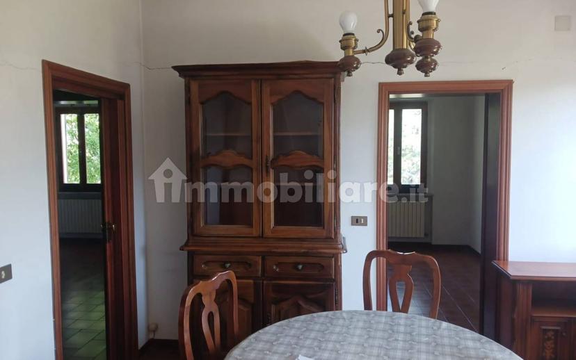Casa colonica, da ristrutturare, 420 m², Torre, Cingoli — foto 2 di 33