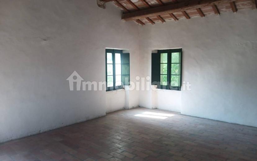 Casa colonica, da ristrutturare, 420 m², Torre, Cingoli — foto 5 di 33