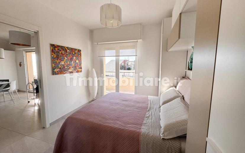Attico via Como 33, Centro, Pietra Ligure — foto 12 di 31