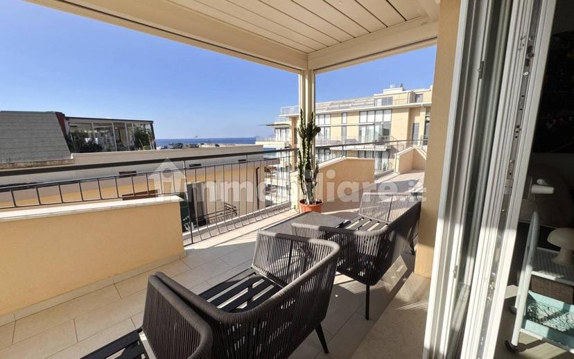 Attico via Como 33, Centro, Pietra Ligure — foto 3 di 31
