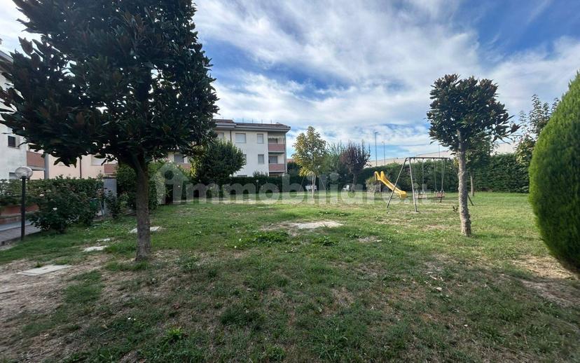 Quadrilocale via Enrico Berlinguer 3, Sant'Agata sul Santerno — foto 8 di 22