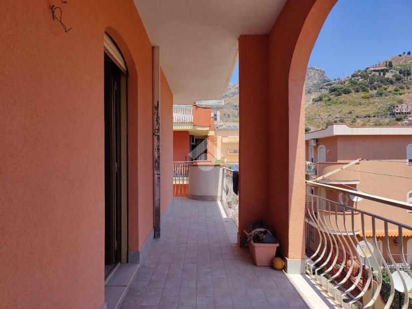 Trilocale via Dei Sei Mulini 22, Centro, Giardini-Naxos — foto 12 di 39