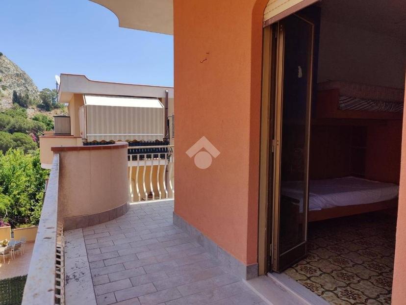 Trilocale via Dei Sei Mulini 22, Centro, Giardini-Naxos — foto 7 di 39