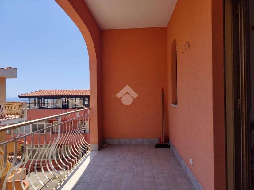 Trilocale via Dei Sei Mulini 22, Centro, Giardini-Naxos — foto 34 di 39
