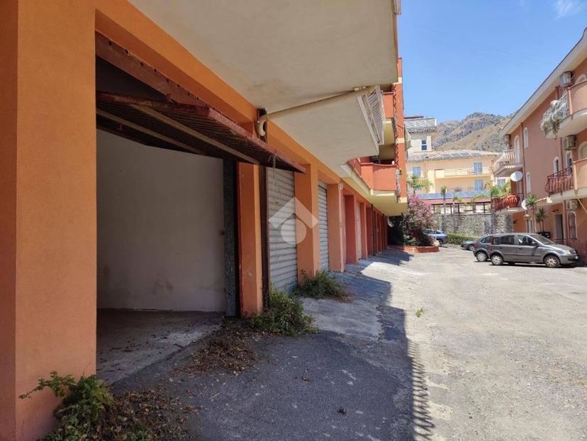 Trilocale via Dei Sei Mulini 22, Centro, Giardini-Naxos — foto 22 di 39