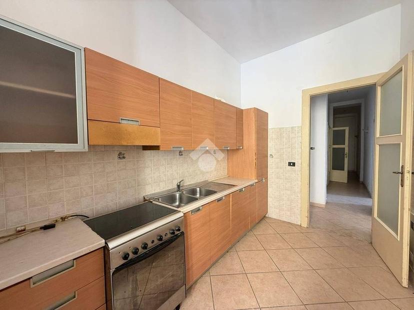 Trilocale via Manhes 22, Centro, Potenza — foto 18 di 22