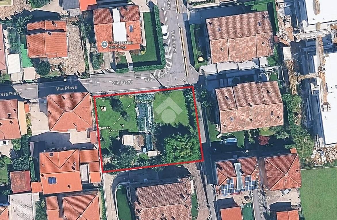 Villa bifamiliare via Piave 30, Pontirolo Nuovo