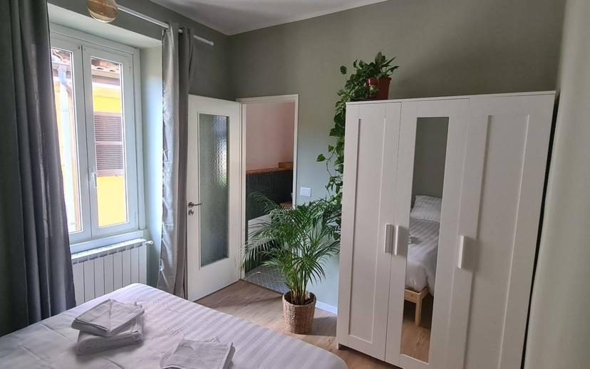 Stanza doppia via Felice Cavallotti 58, Luino — foto 14 di 15