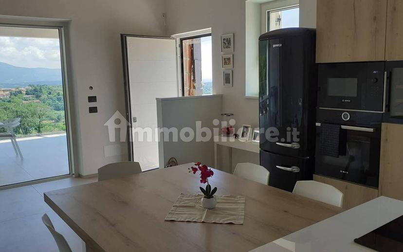 Villa unifamiliare, nuova, 239 m², Costermano sul Garda — foto 9 di 16