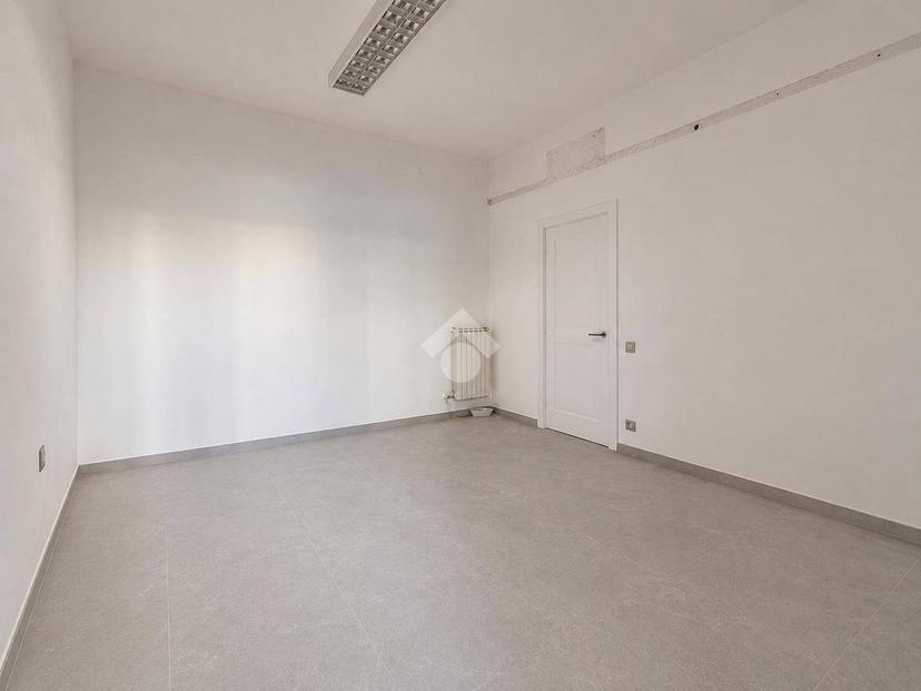 Quadrilocale via Piero della Francesca 22, Repubblica, Prato — foto 6 di 35