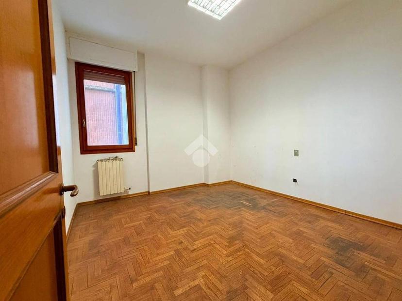 Quadrilocale via Piero della Francesca 22, Repubblica, Prato — foto 24 di 35