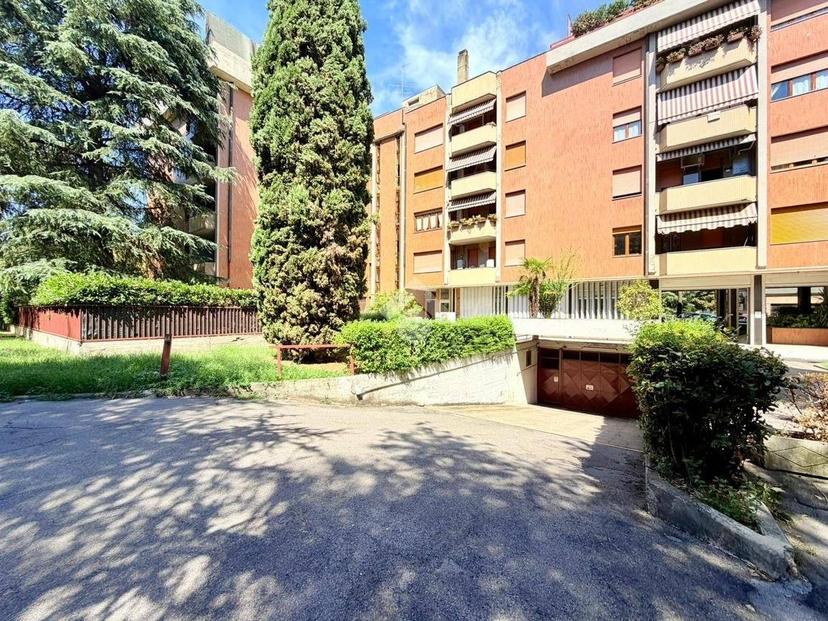 Quadrilocale via Piero della Francesca 22, Repubblica, Prato — foto 9 di 35