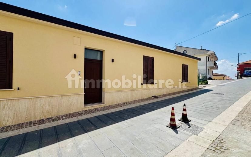 Villa unifamiliare corso Francesco Iorizzo 89, Villanova del Battista — foto 24 di 28