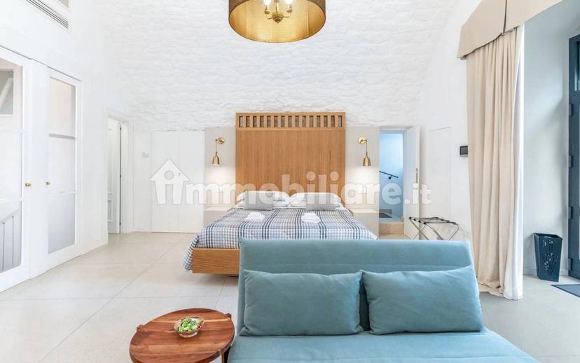 Trilocale ottimo stato, piano terra, Via Ludovico, Corso Umberto I, Vittorio Emanuele, Ostuni — foto 7 di 14