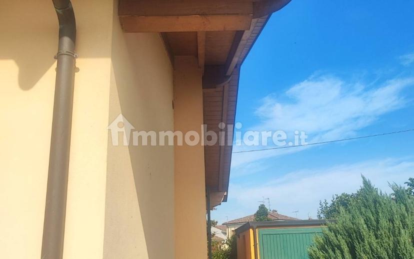 Trilocale ottimo stato, piano terra, Gazzuolo — foto 15 di 33