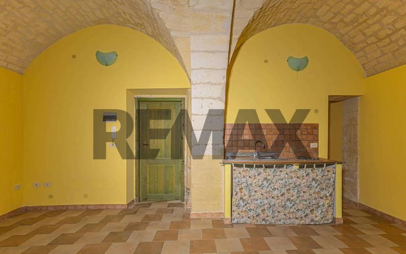 Trilocale via Esperson 16, Centro Storico, Sassari — foto 16 di 41