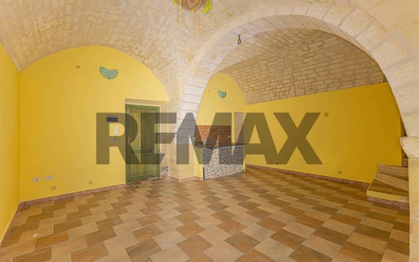 Trilocale via Esperson 16, Centro Storico, Sassari — foto 24 di 41