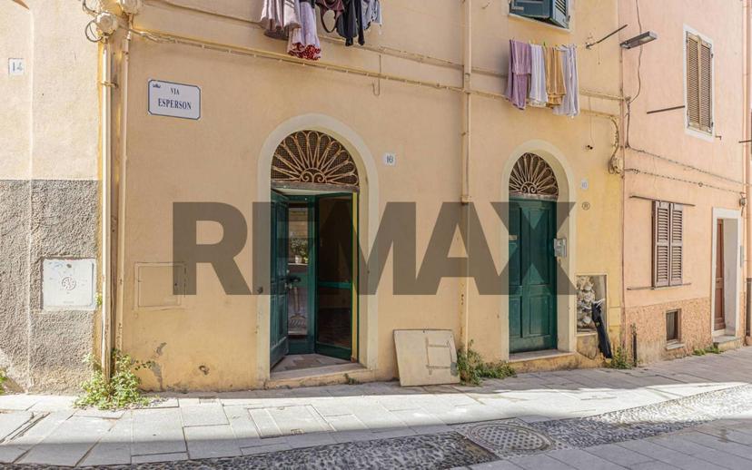 Trilocale via Esperson 16, Centro Storico, Sassari — foto 13 di 41