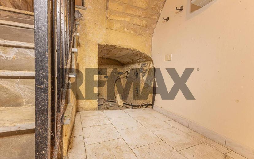 Trilocale via Esperson 16, Centro Storico, Sassari — foto 34 di 41