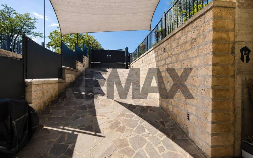 Villa bifamiliare Strada Montecchio Scomparti 54, Capodimonte — foto 12 di 50