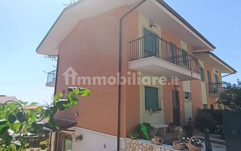 Villa unifamiliare via Monte San Luca 45, Centro, Minturno — foto 2 di 30