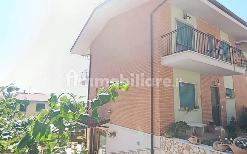 Villa unifamiliare via Monte San Luca 45, Centro, Minturno — foto 21 di 30