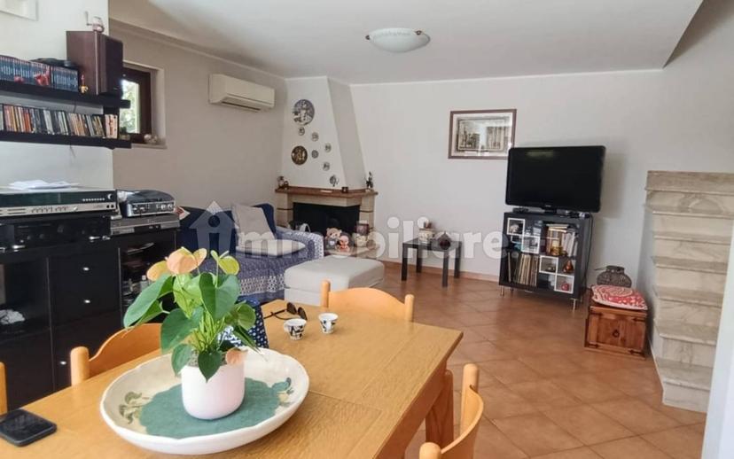 Villa unifamiliare via Monte San Luca 45, Centro, Minturno — foto 6 di 30